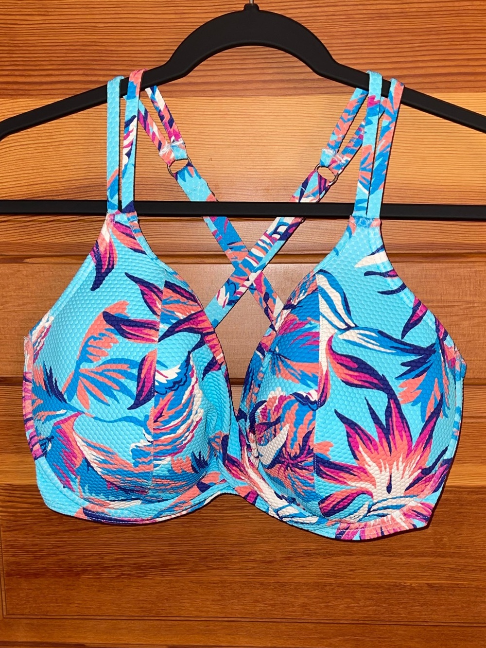 Birdsong Floral Crisscross Front Bikini Top - NWT - 34i